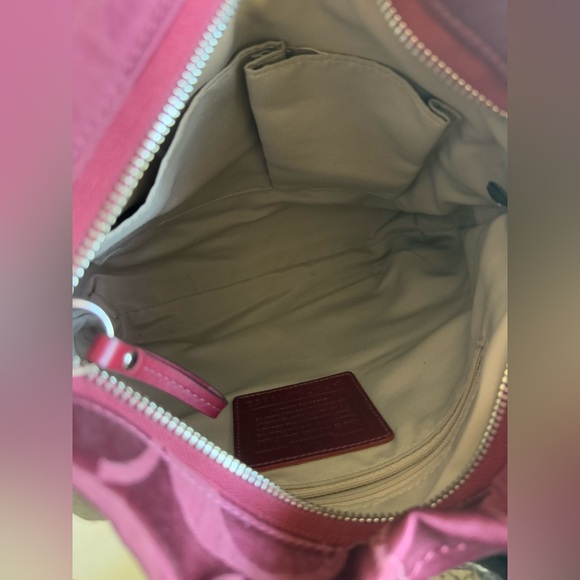 Coach Burgundy Signature Cs Canvas Silver Chain Shoulder Women's Bag - Picture 9 of 10